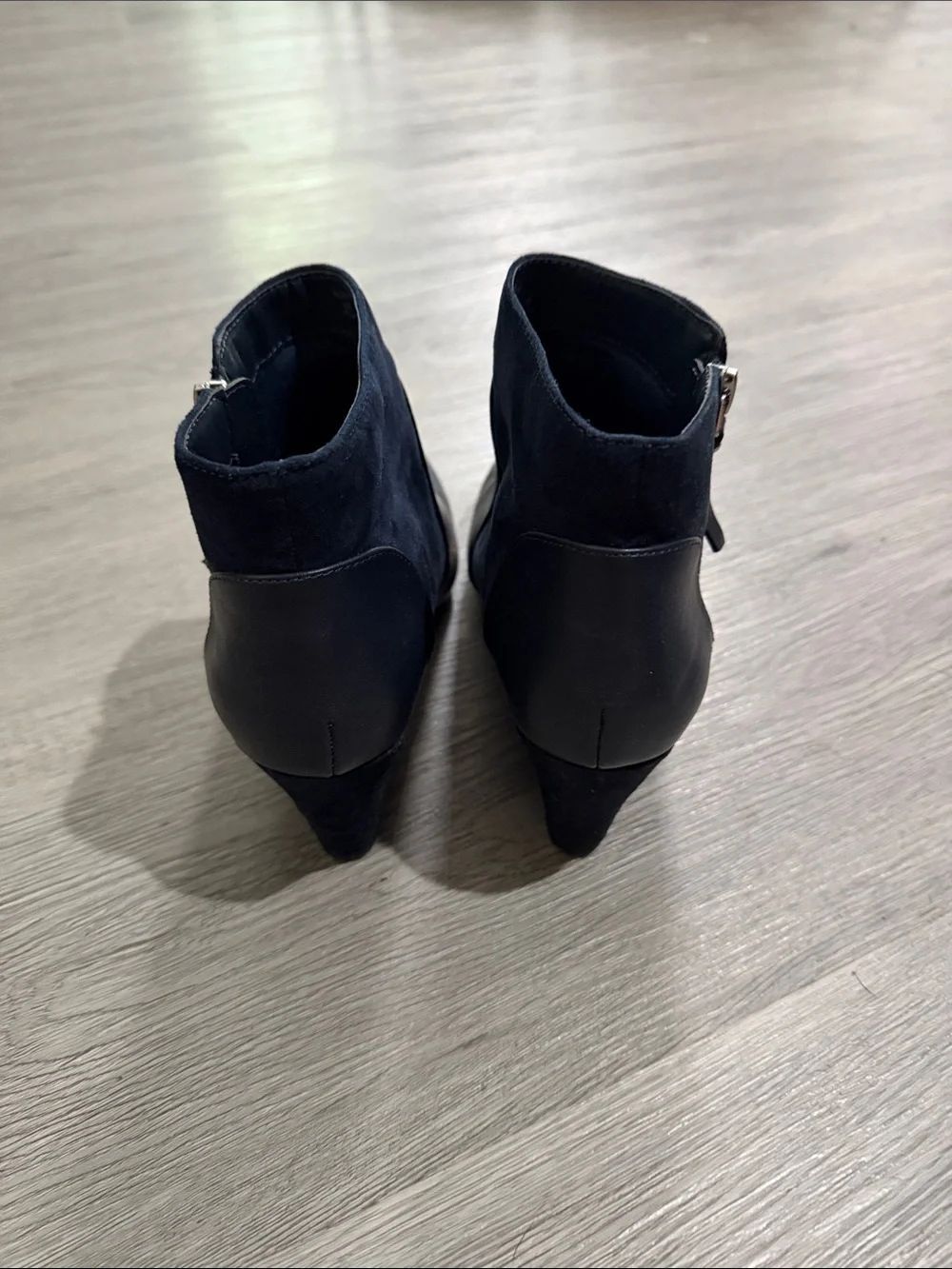Simply Styled Zemora Navy Pointed-Toe Ankle Boots Sz 7.5 EUC - Picture 4 of 8